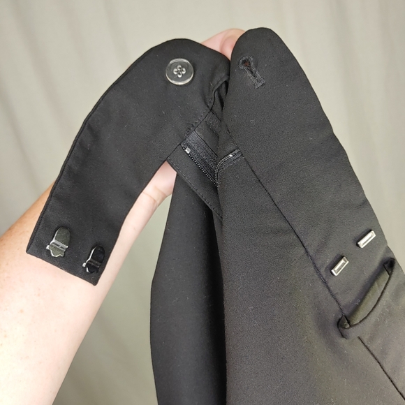 Ann Taylor Black Flat Front Work Pants Size 6 Slacks Trousers Zipper Belt Loops - Picture 9 of 9